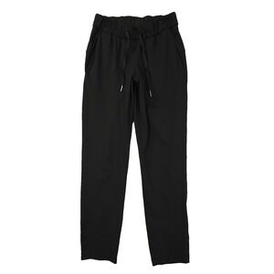 Lululemon On The Fly 7/8 Ankle Pants Size 2 Yoga Workout Black Pockets Luxtreme